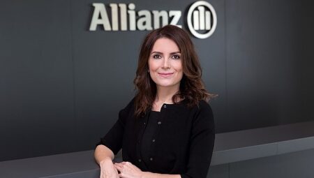 Allianz Türkiye çalışan anne-babalara yönelik uygulamalarıyla fark yaratıyor
