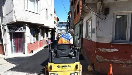 Osmangazi’nin yollarında ağır asfalt mesaisi
