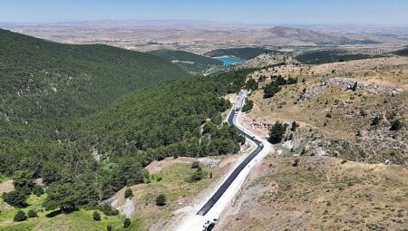 Selçuklu Belediyesi Dış Mahalle Temas Yollarında Konforu Yükseltiyor