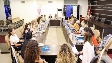 Bayana Şiddete Karşı Narlıdere’de Dayanışma Buluşması