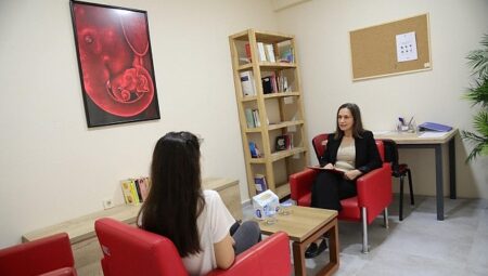 Bayraklı’da bayan ve çocuklara fiyatsız hukuksal takviye