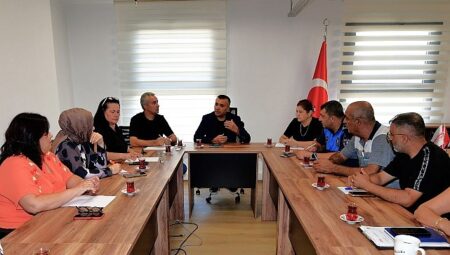 Bornova’da Mahallî Demokrasi İçin Güçlü Adım