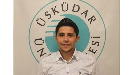 Direksiyonda bildiri kaza riskini 23 kat artırıyor!