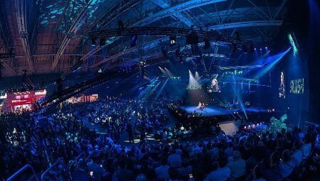Global girişimcilik rüzgârı Türkiye’de esecek: Slush’D birinci defa İstanbul’da