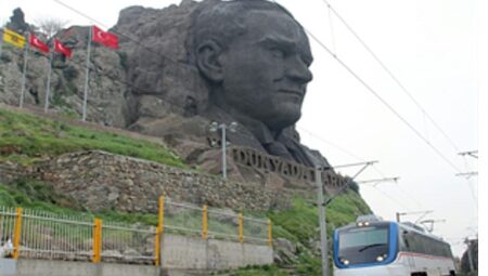 İZBAN’daki grev nedeniyle ulaşım çizgilerinde düzenleme