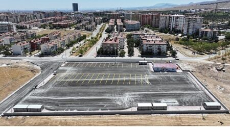 Konya Büyükşehir, Bosna Hersek Otobüs Hareket Merkezi’ni Hizmete Alıyor