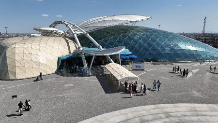 Konya Tropikal Kelebek Bahçesi ziyaretçilerin gözdesi olmaya devam ediyor