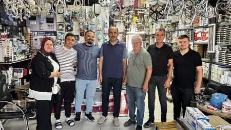 Lider Altay Kent Merkezinde Esnafları Ziyaret Etti
