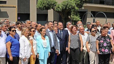 Lider Dutlulu, Akhisar’da Muhtarlarla Buluştu