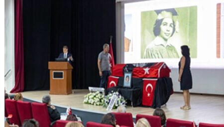Lider Tugay’dan hocası Emel Tümbay’a duygusal veda