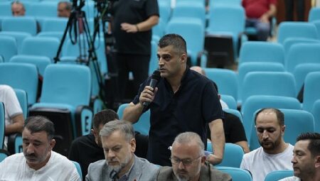 Pak bir Konak için meclisten oybirliği