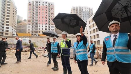Sevilay Tuncer, Cedit Konutları’nı gezdi
