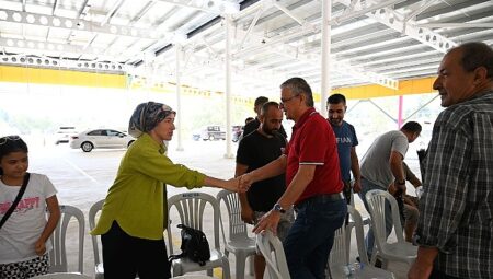 Tekirova pazar yerinde kuralar çekildi