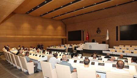 Yangınlarla gayrette vazife alan gruba manalı teşekkür
